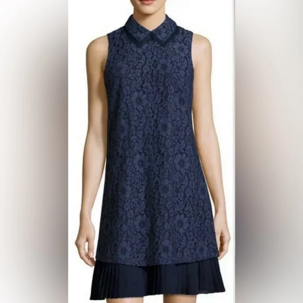 NANETTE LEPORE
Collared Pleated hem Lace Shift Dress - Picture 1 of 1